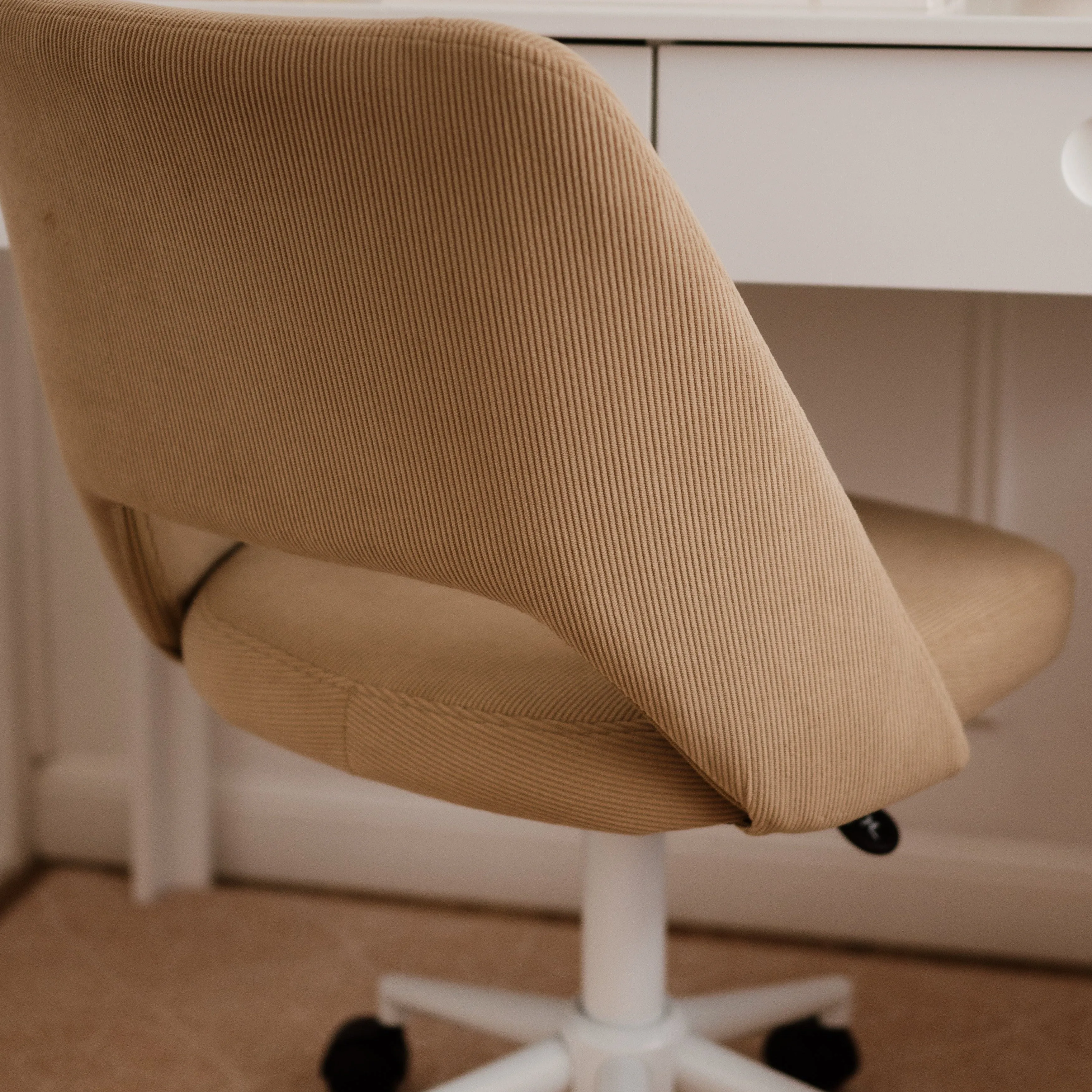 BILLY Corduroy Desk Chair