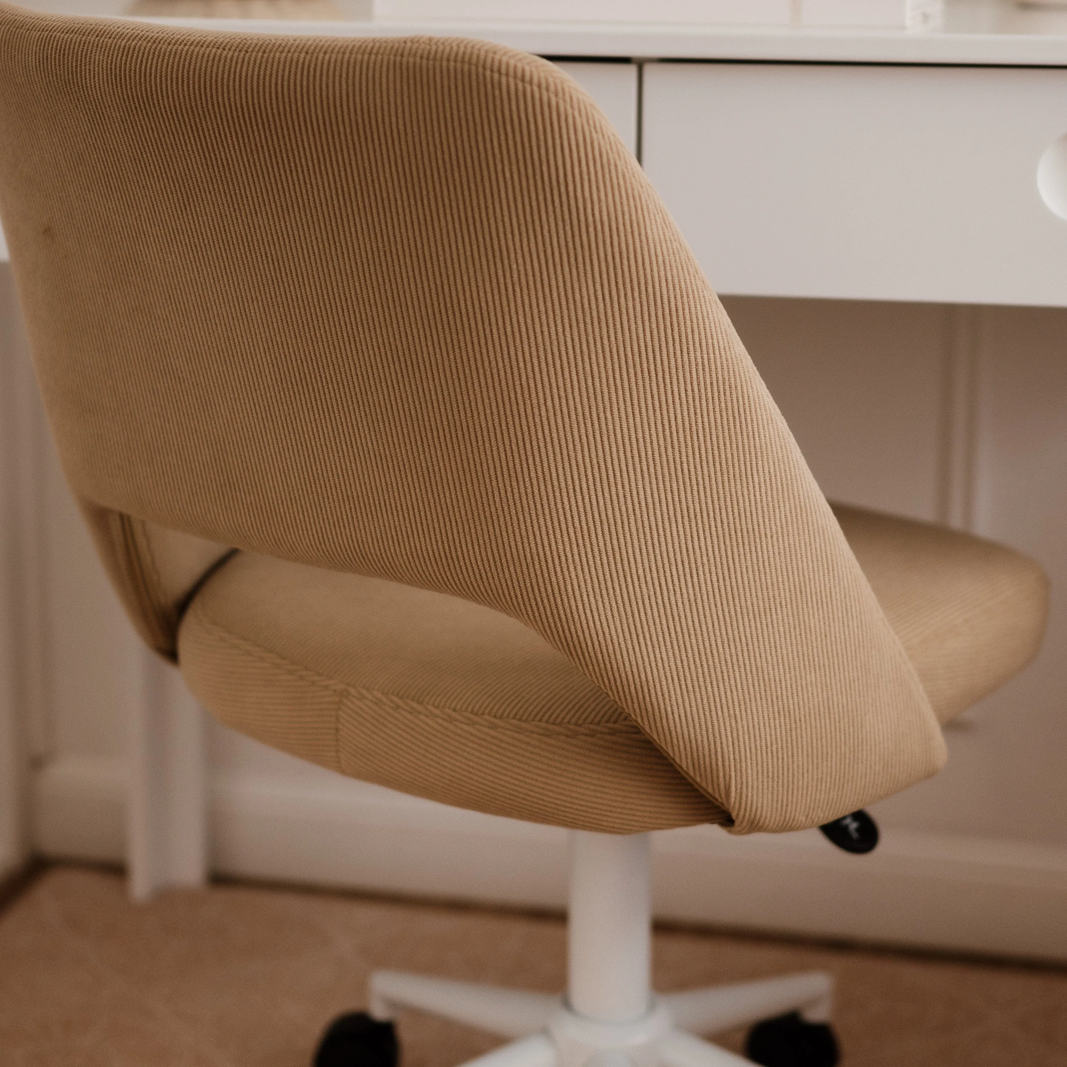 BILLY Corduroy Desk Chair